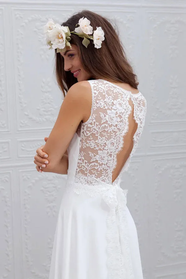 A Line White Chiffon Lace Beach Wedding Dress