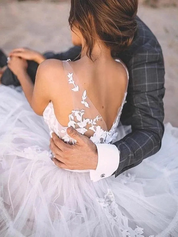 A-line White Tulle Wedding Dresses With Appliques