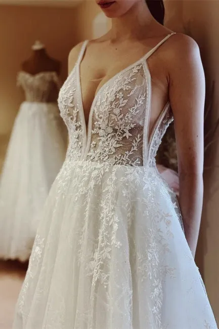 Boho A-line V-neck Backless Sleeveless Wedding Dresses With Lace