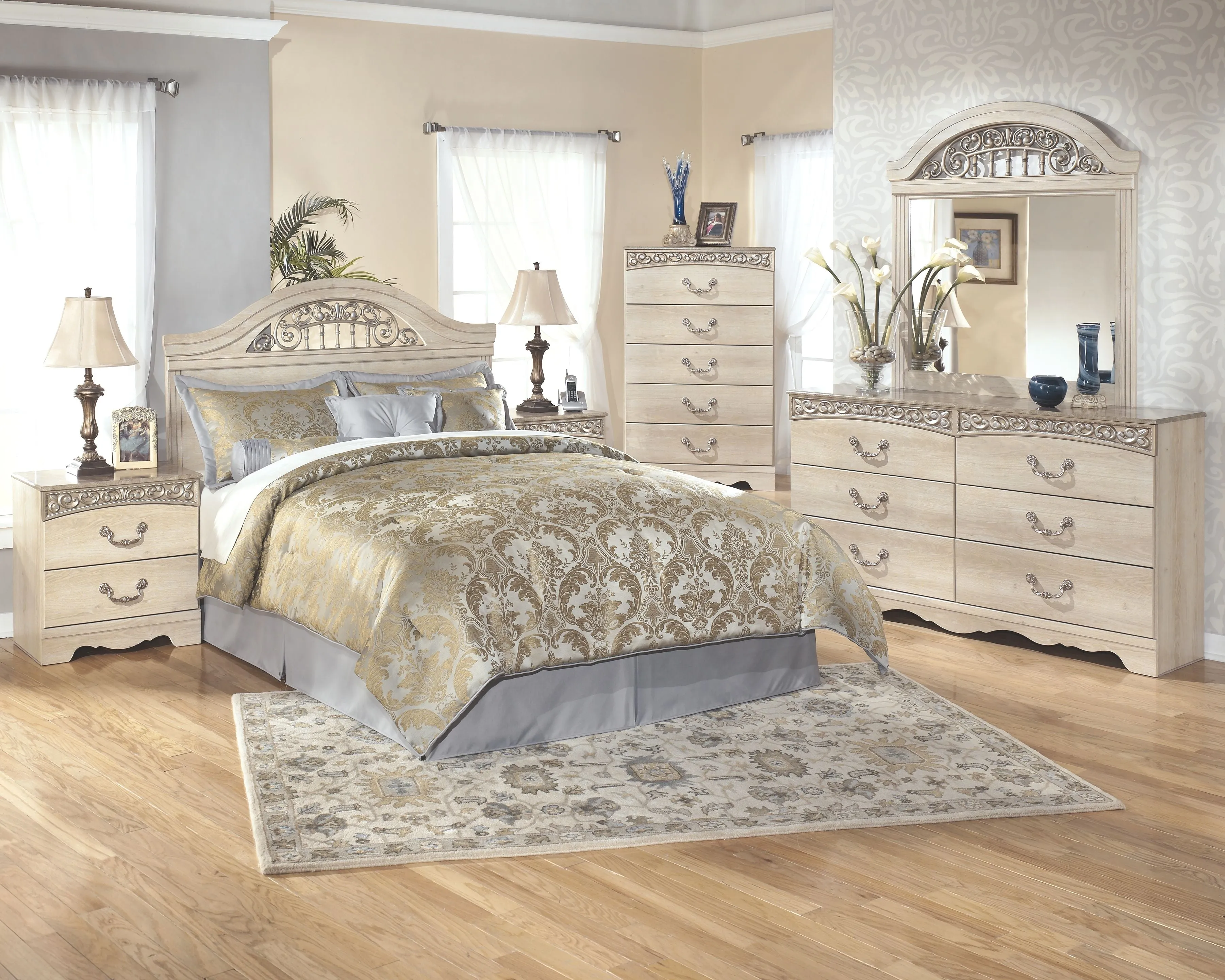 Catalina - Antique White - Queen/Full Panel Headboard