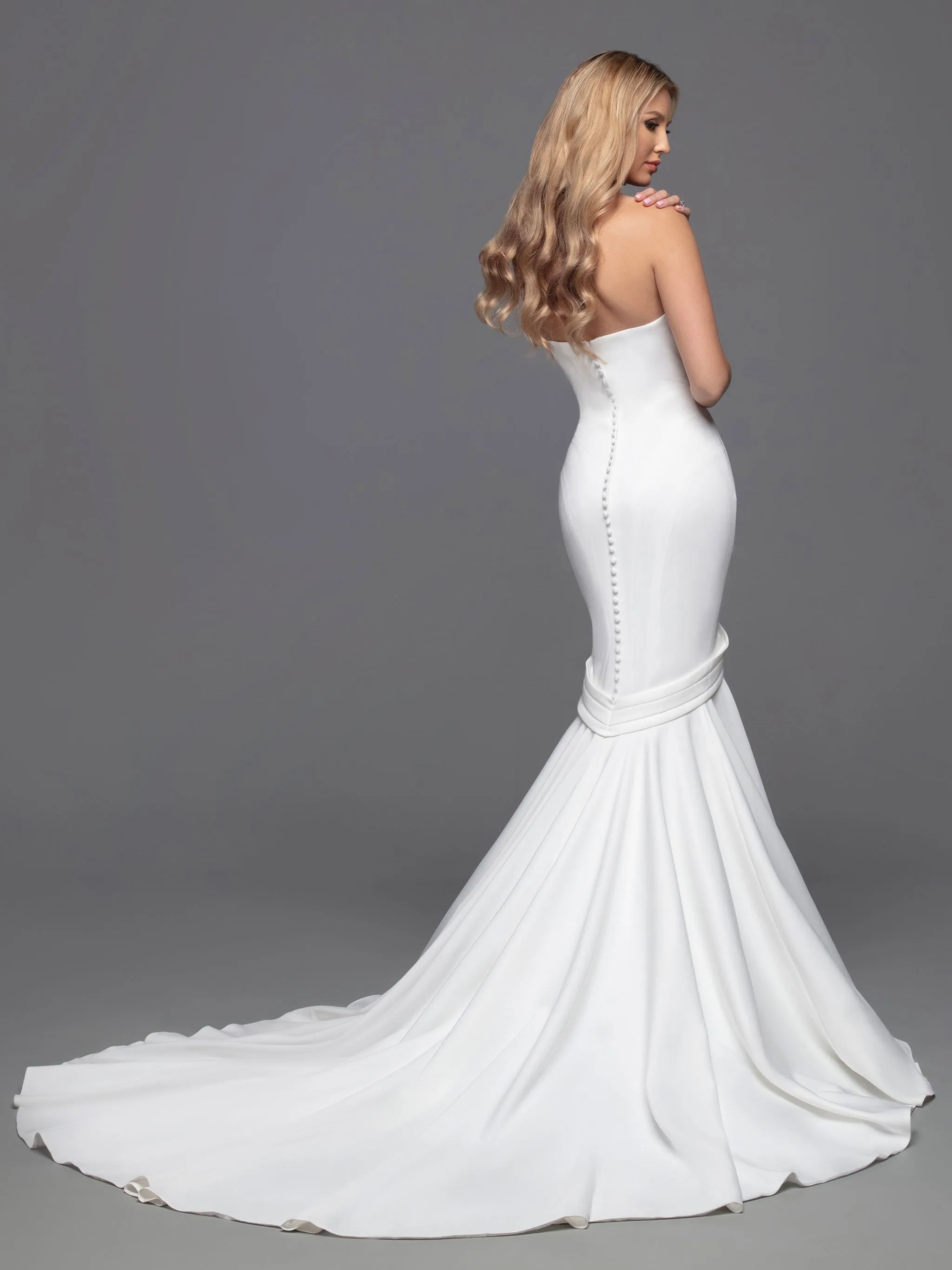 Davinci Bridal Gown 50816 size 12 Ivory Long Fitted Mermaid Wedding Dress Pointed strapless