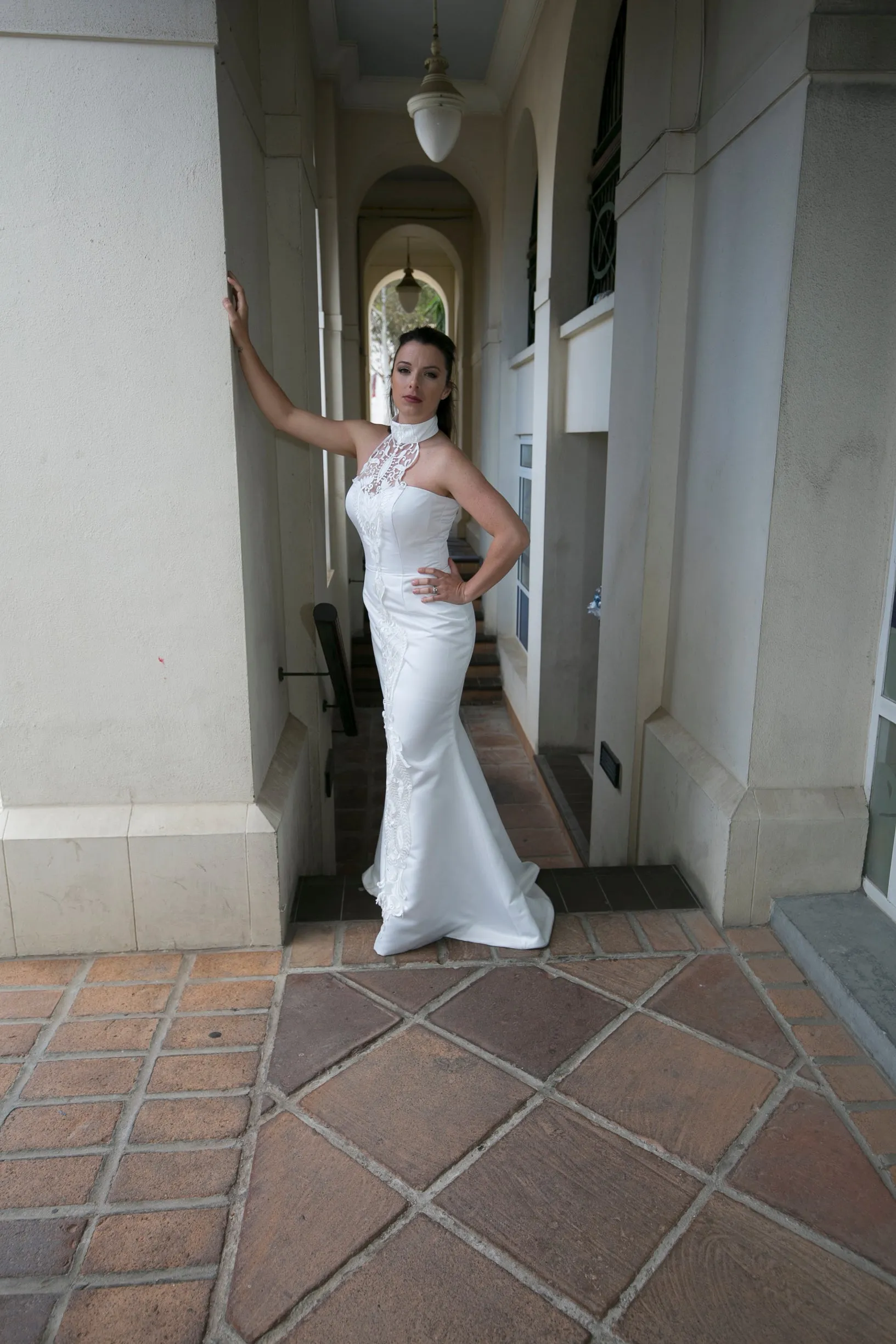 Elegant fishtail dress with sweetheart neckline & halterneck embroidery
