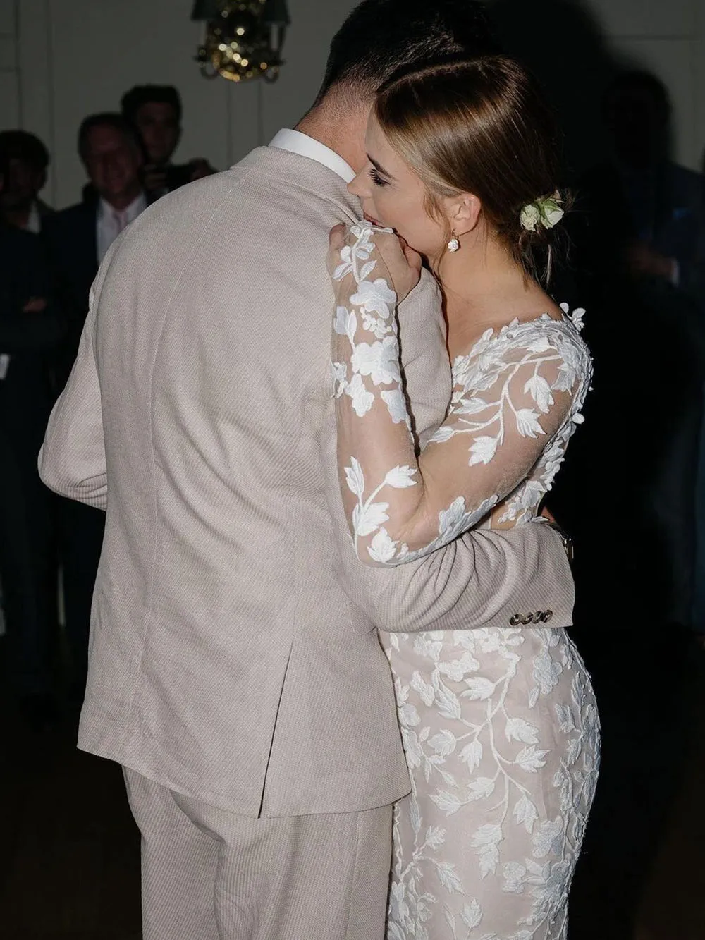 Floral Appliqued Sweetheart Neck Sheath Wedding Dress with Cape WD1908