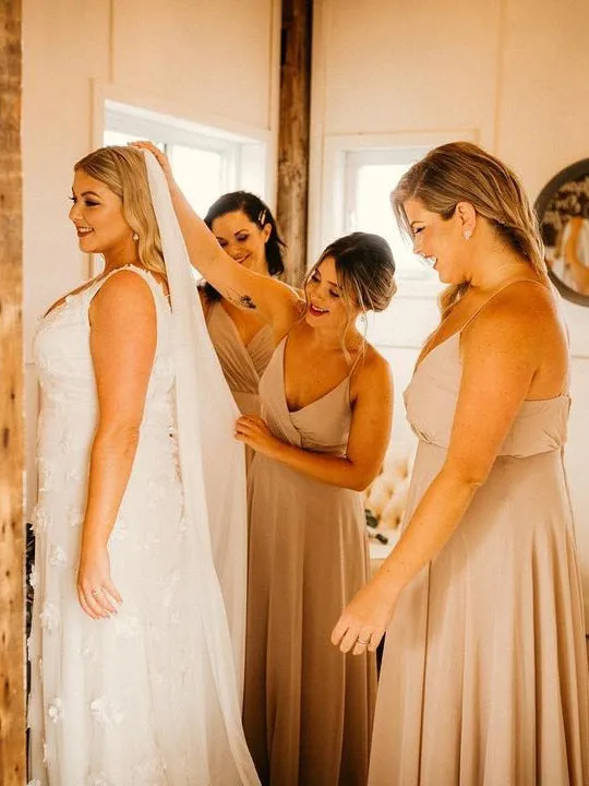 Glamorous Lace Appliqued V-neck Neckline Sheath Wedding Dress WD540