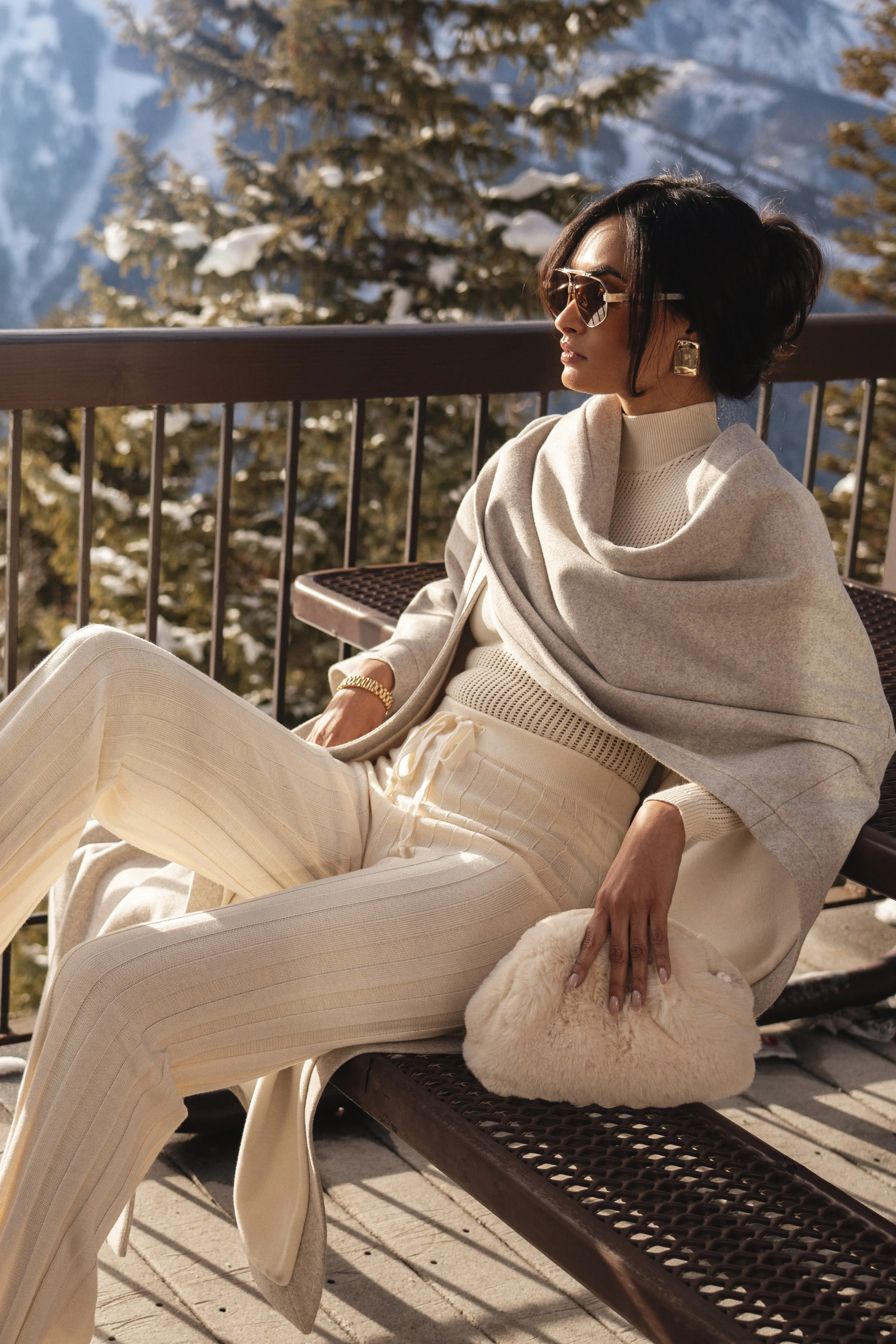 Ivory Park City Reversible Shawl