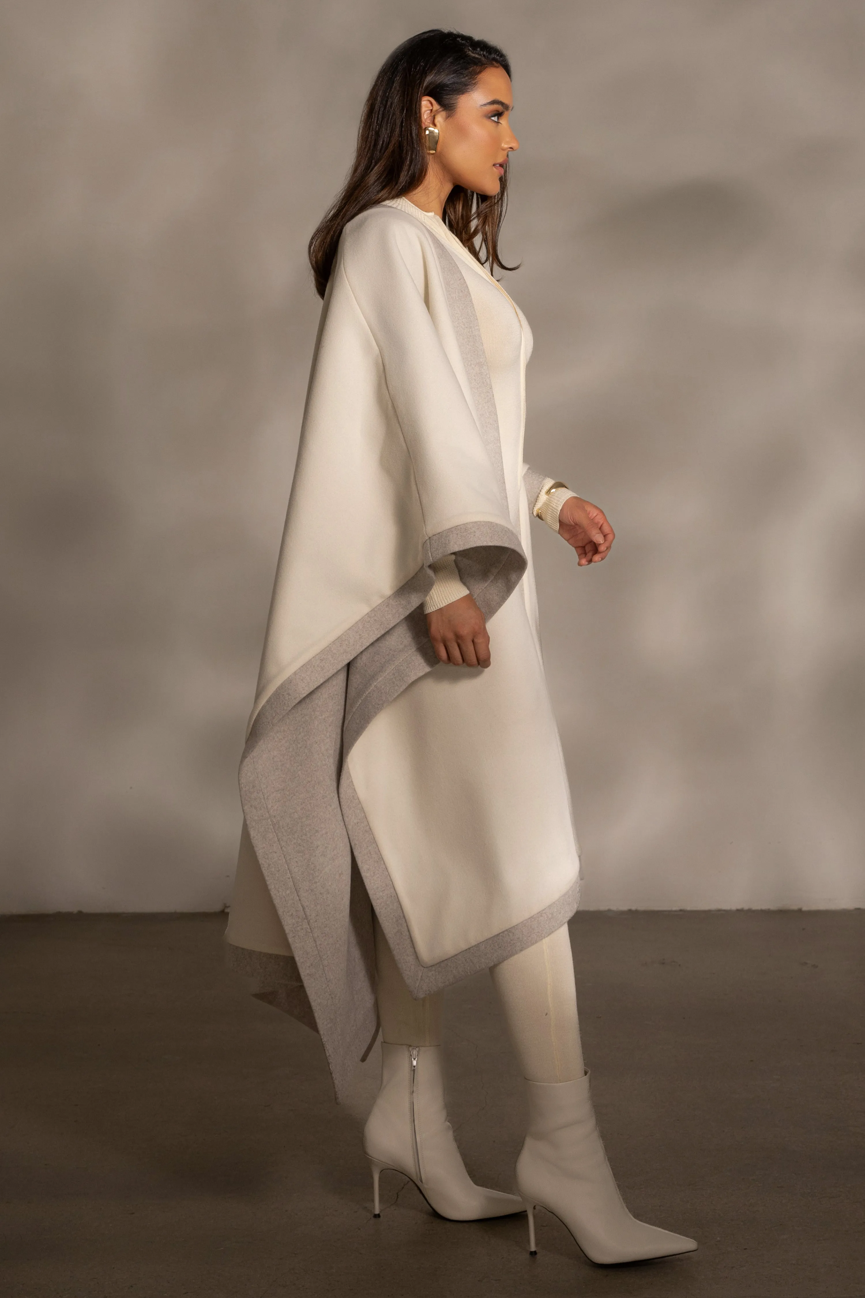 Ivory Park City Reversible Shawl