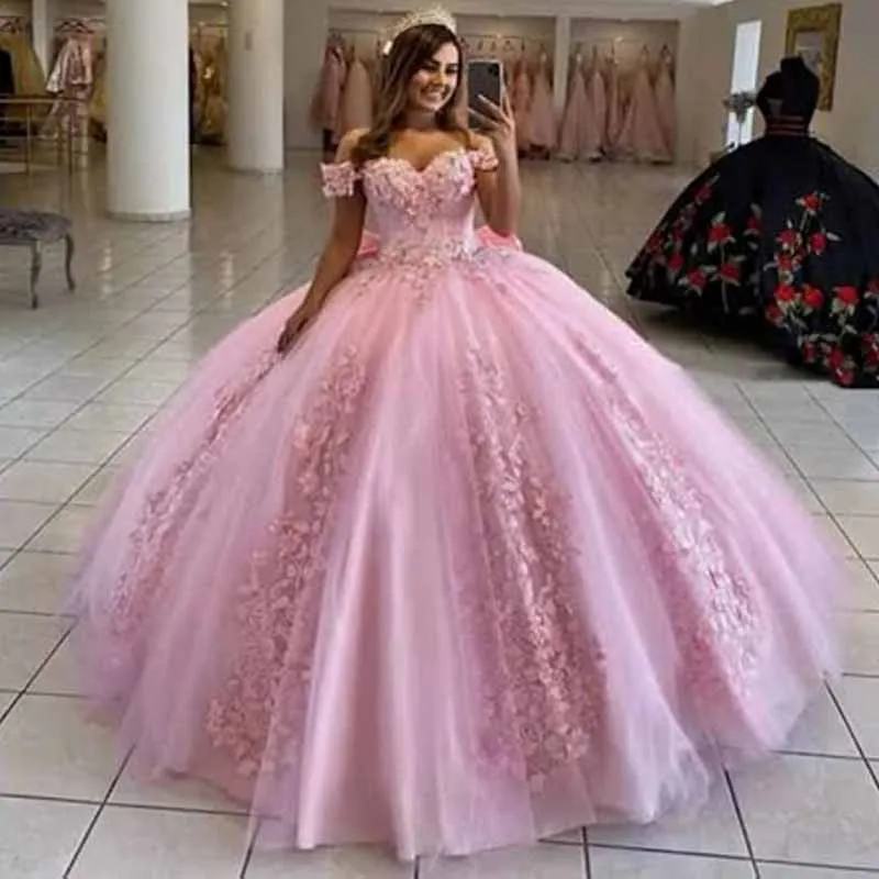 Off Shoulder Quinceanera Dress Flower Puffy Ball Gown Lace Beaded Prom Dress