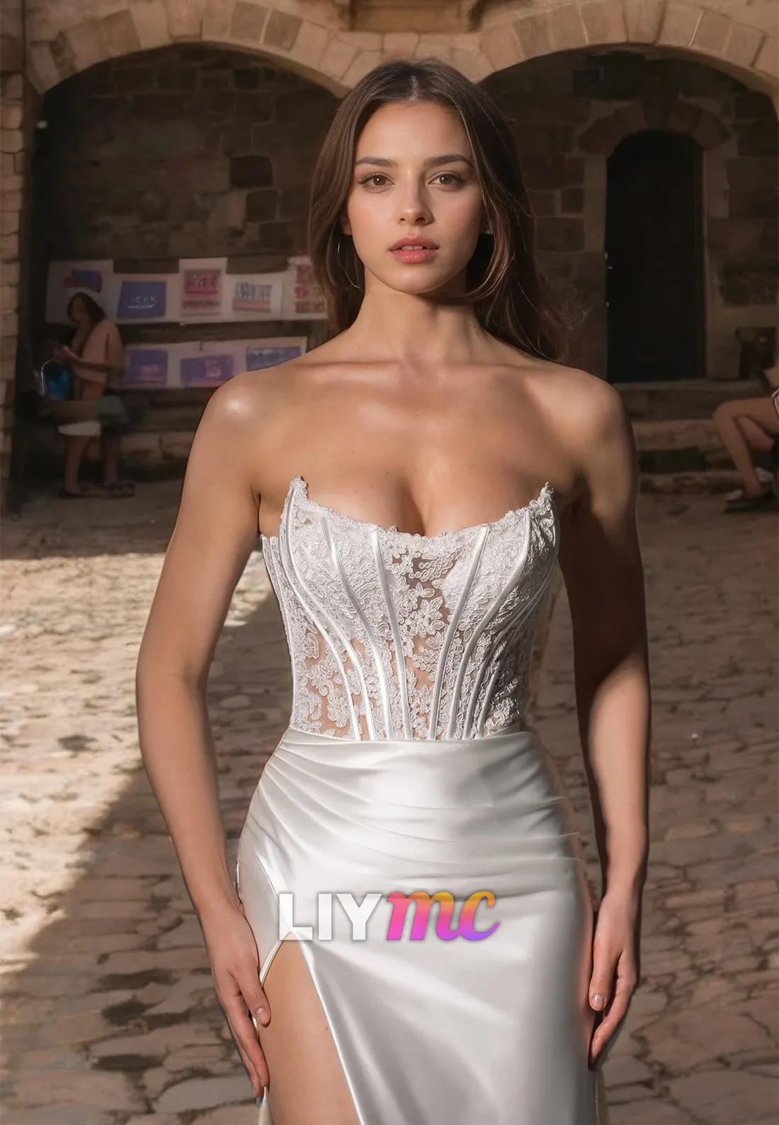 Strapless Sleeveless Appliques Sheer Sleek Ruched Wedding Dress