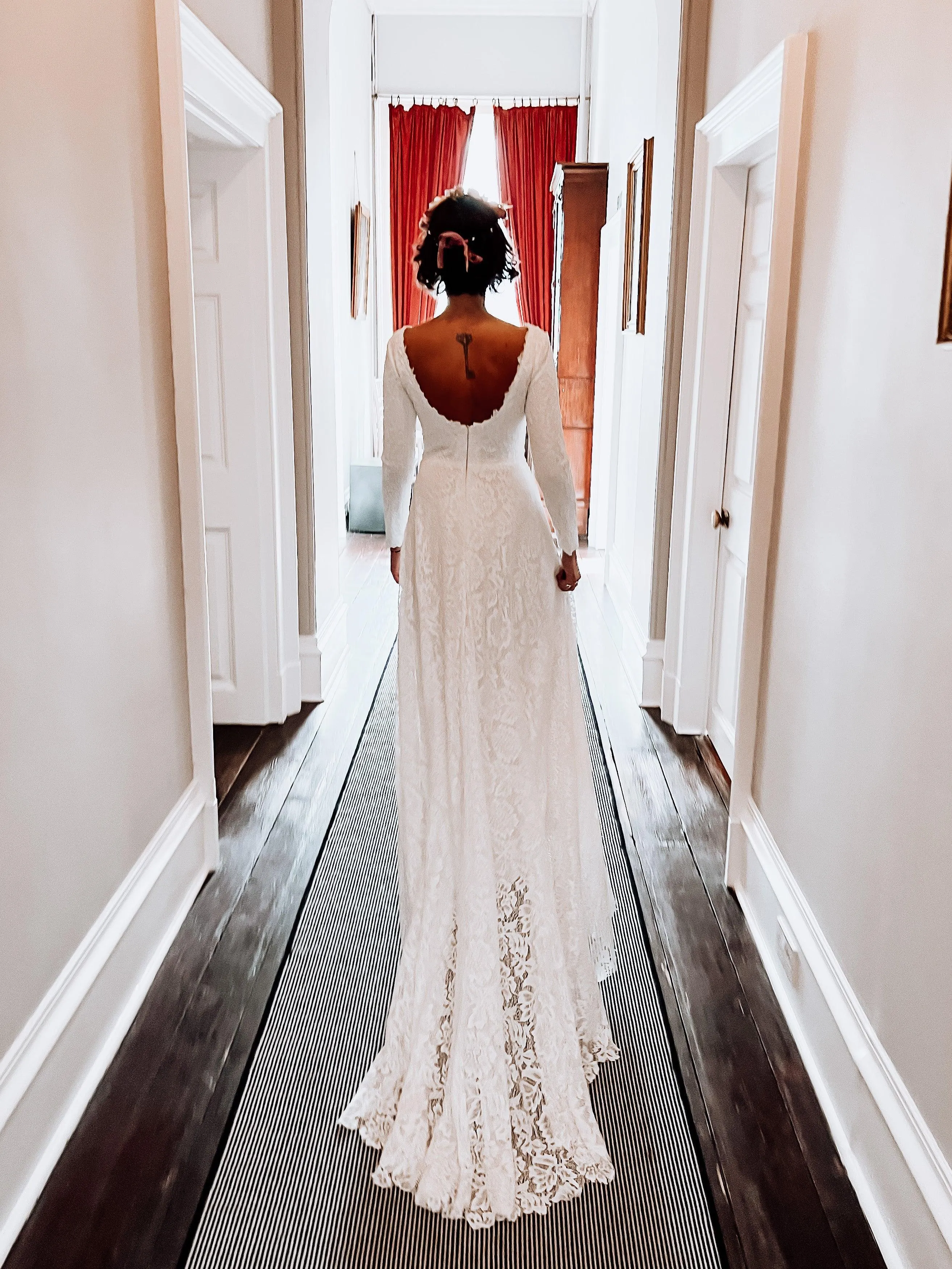 Traditional Long Sleeve Wedding Dress