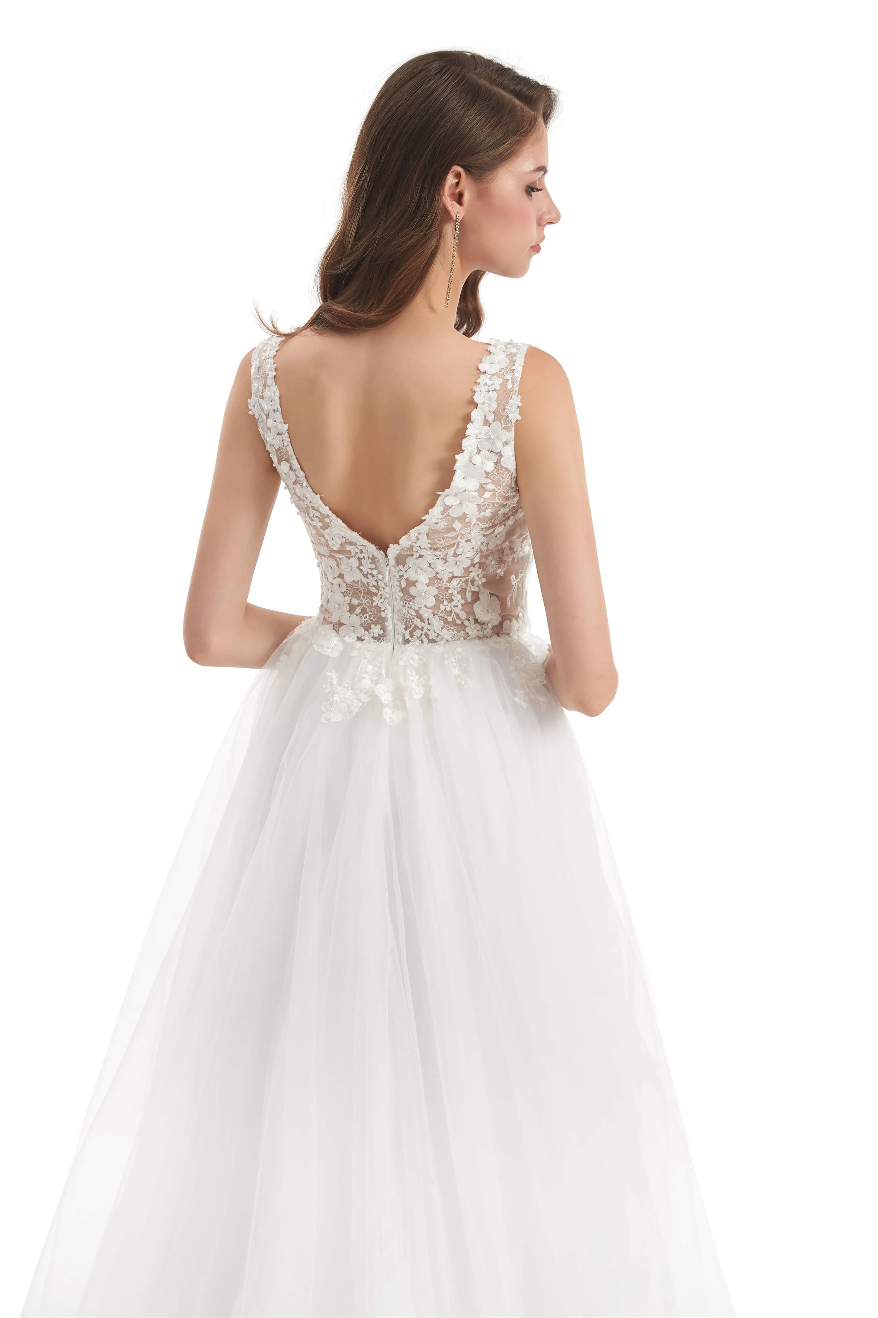 Tulle V-neck Appliques Wedding Dresses